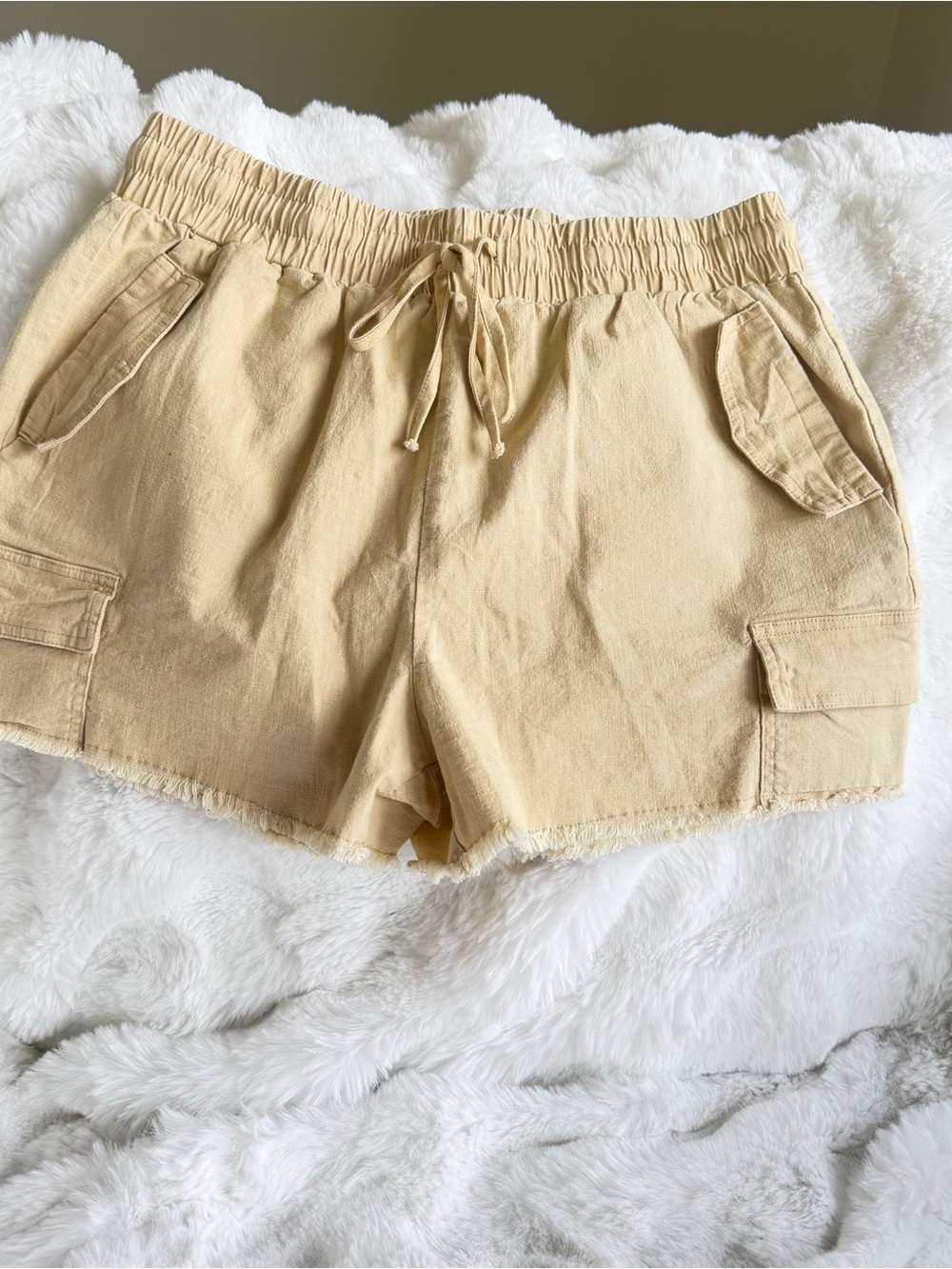 Women’s Nimin Cargo Shorts